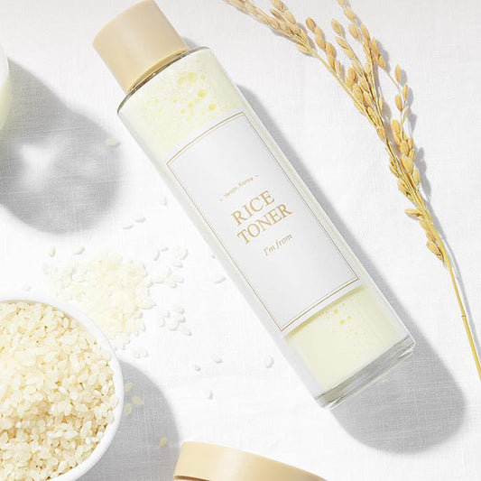 Rice Toner de I’M FROM ideal para suavizar, calmar e hidratar la piel apagada.