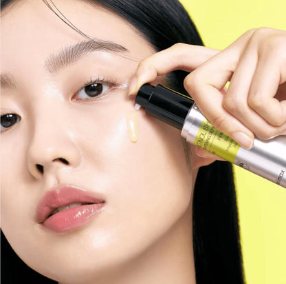 The Vita-A Retinol Shot Tightening Serum 30ml