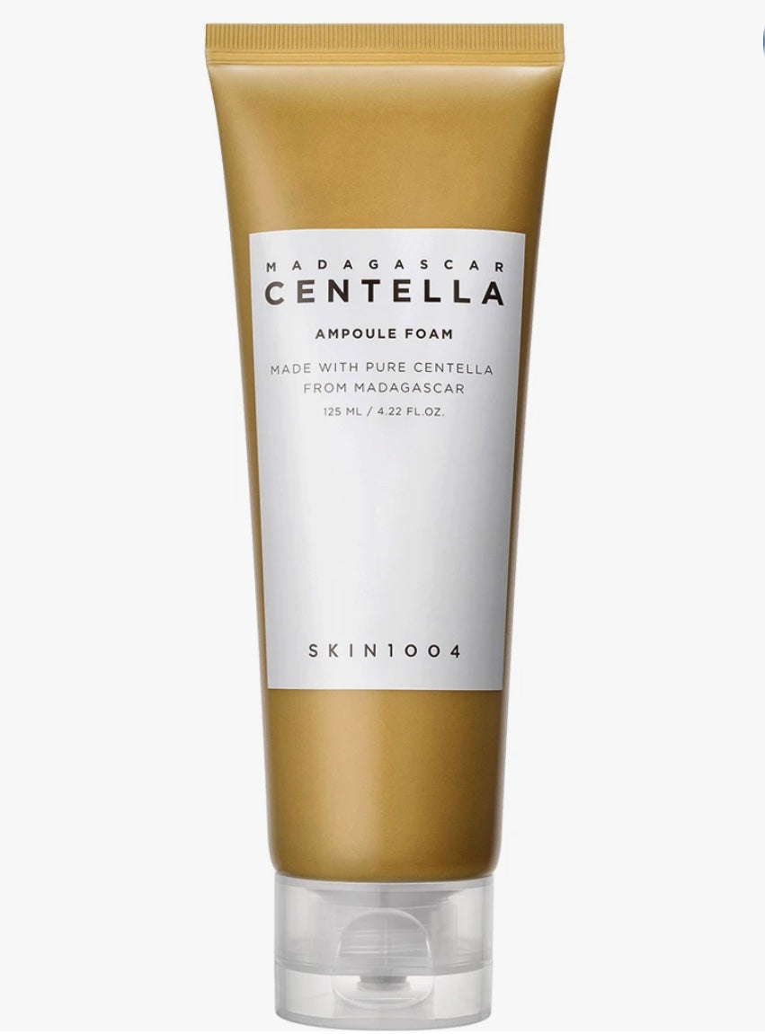 SKIN1004 Madagascar Centella Ampoule Foam limpiador en espuma suave y calmante.