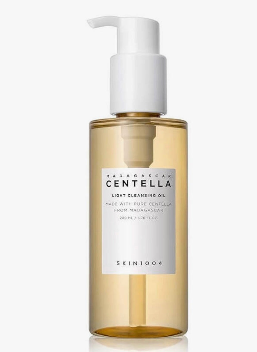 SKIN1004 Madagascar Centella Light Cleansing Oil limpiador en aceite para piel sensible.