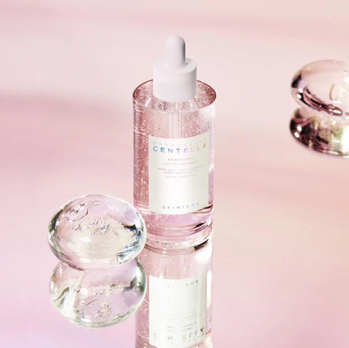 Ampolla ligera de Skin1004 que minimiza los poros y controla el exceso de sebo